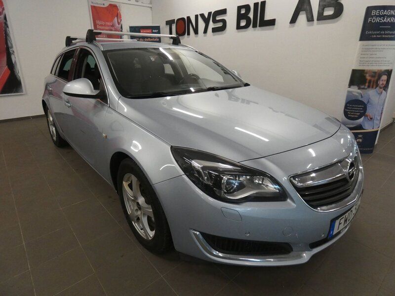 Grå Begagnad 2015 Opel Insignia Business Kombi | 59 900 kr (Marknadspris) - Bild 1/4