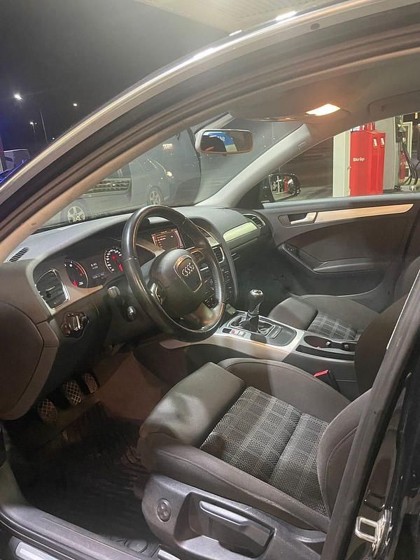 Begagnad Audi A4 180 HK (132 kW) 2010 Sedan