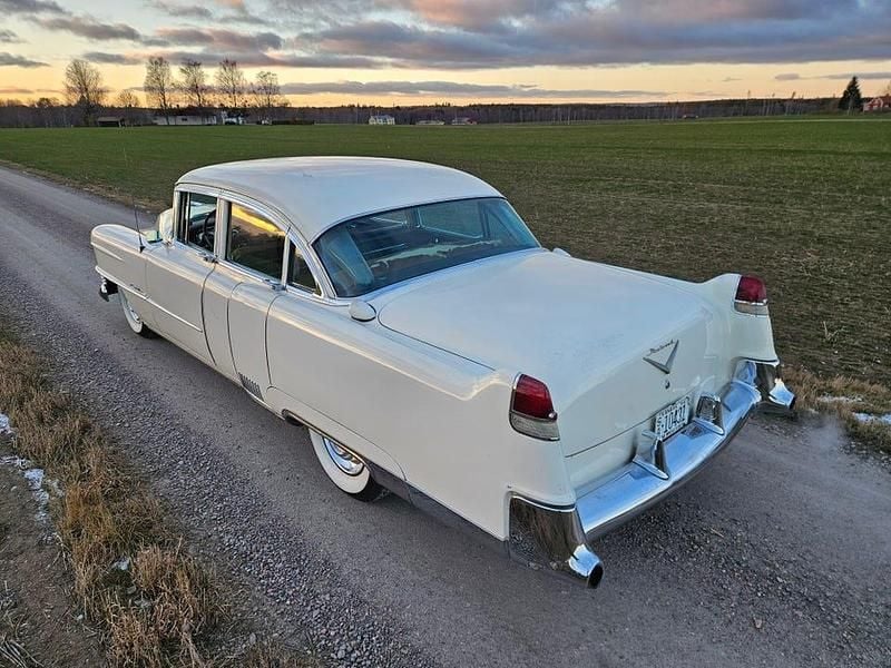 Begagnad Cadillac Fleetwood 1954 Sedan