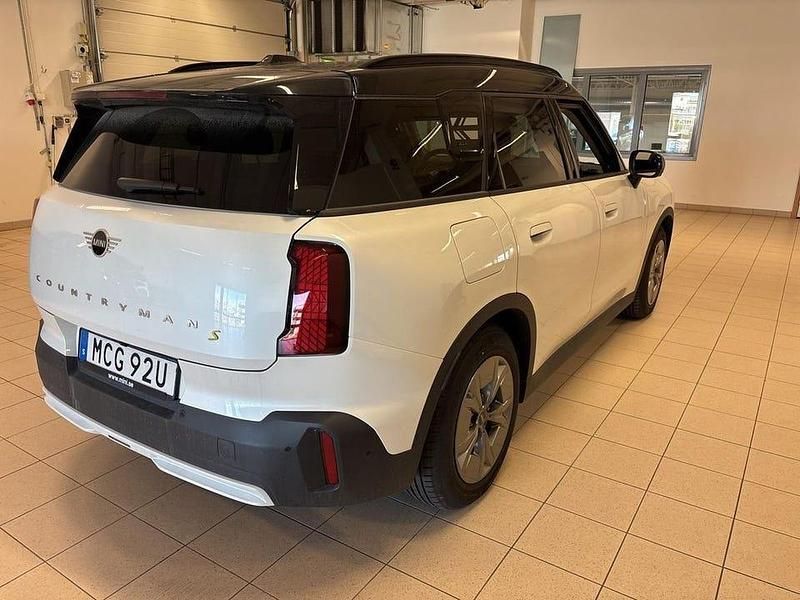 Begagnad Mini Countryman 233 kW (317 HK) 2024 Vit SUV