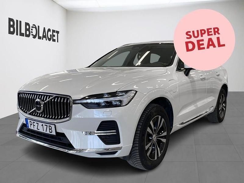 Vit Begagnad 2024 Volvo XC60 Core SUV | 479 500 kr (Bra pris) - Bild 1/4