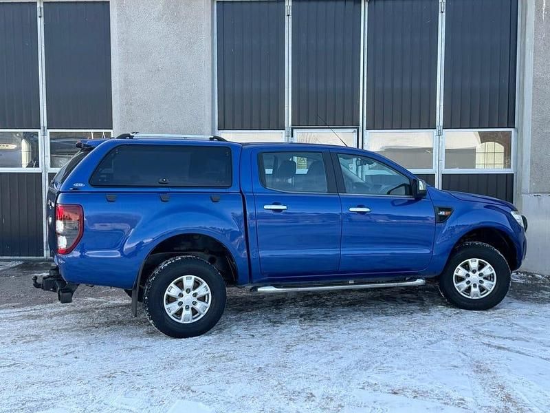 Begagnad Ford Ranger 150 HK (110 kW) 2012 Blå Pickup