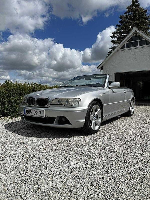 Begagnad 2004 BMW 330 Cab | 120 000 kr - Bild 1/4
