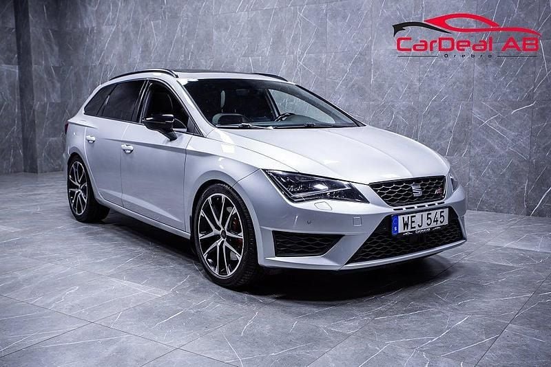 Silver Begagnad 2016 Cupra Leon Kombi | 184 800 kr (Marknadspris) - Bild 1/4