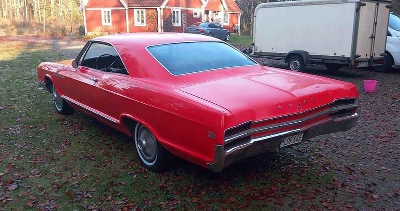 Begagnad Buick Le Sabre 264 HK (194 kW) 1966 Sedan