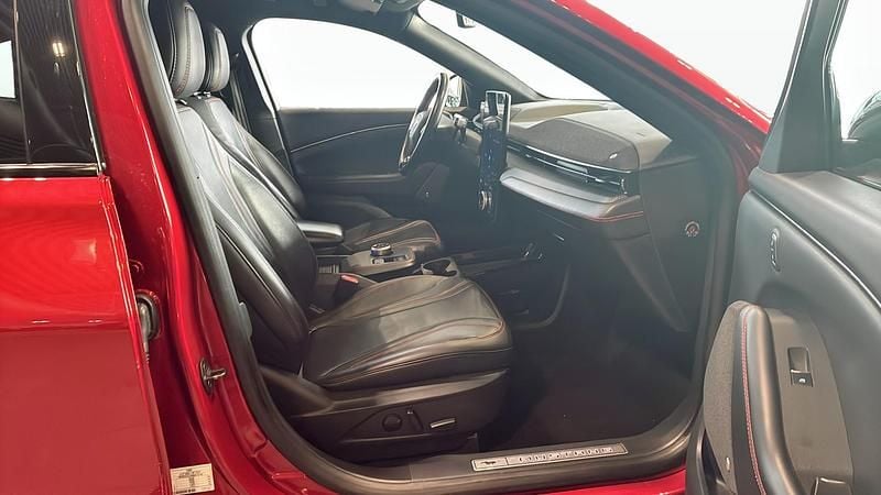 Begagnad Ford Mustang Standard Range 269 HK (197 kW) 2022 Halvkombi