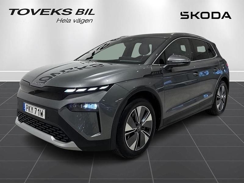 Graphite grey metallic Begagnad 2025 Skoda Elroq SUV | 479 900 kr (Bra pris) - Bild 1/4