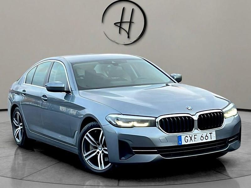 Begagnad BMW 530 292 HK (214 kW) 2021 Blå Sedan