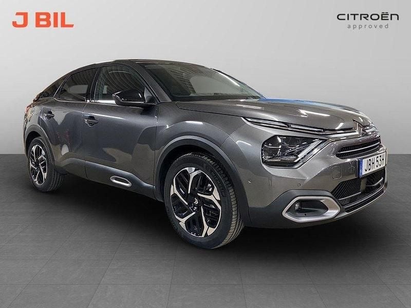 Grå Begagnad 2024 Citroën C4 Shine Halvkombi | 239 900 kr (Marknadspris) - Bild 1/4