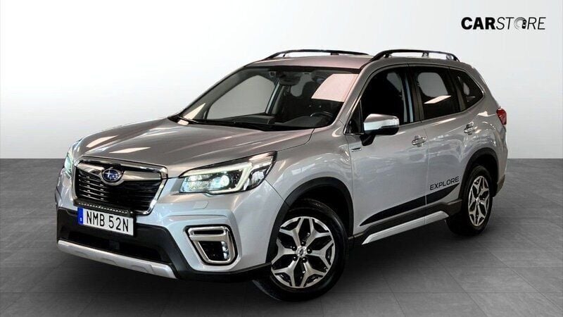 Silver Begagnad 2021 Subaru Forester SUV | 254 900 kr (Bra pris) - Bild 1/4