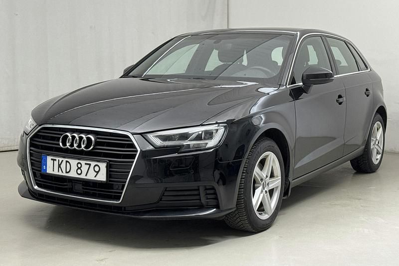Svart Begagnad 2019 Audi A3 Proline | 158 800 kr (Superpris) - Bild 1/4