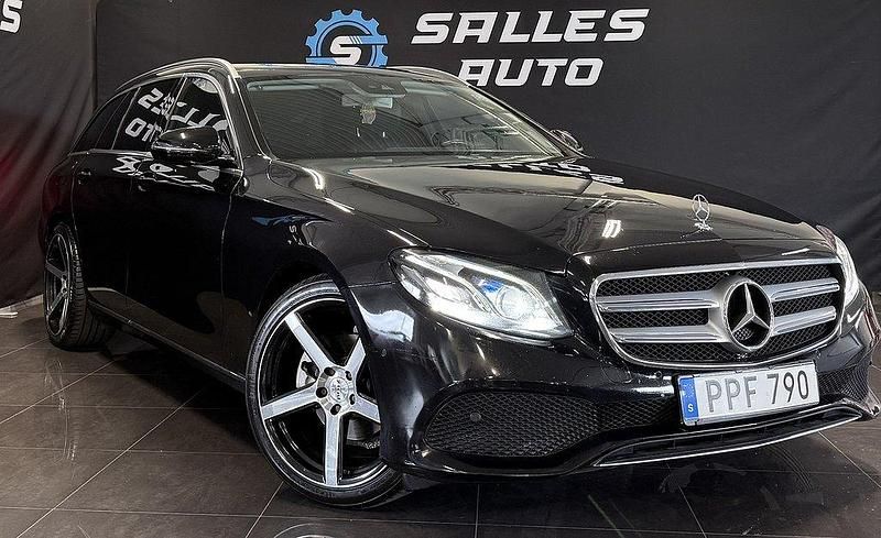 Svart Begagnad 2016 Mercedes E220 Avantgarde Kombi | 151 900 kr (Dyr) - Bild 1/4