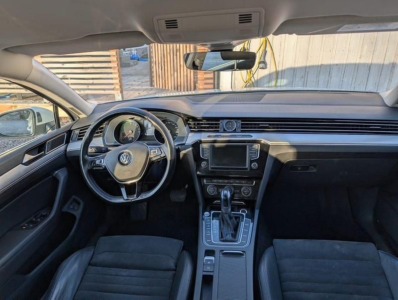 Begagnad VW Passat GTE 218 HK (160 kW) 2017 Kombi