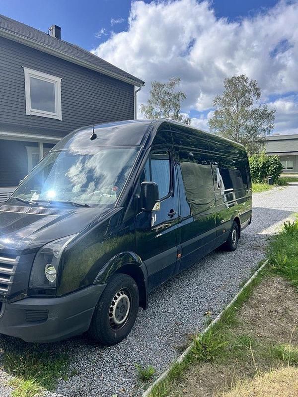 Svart Begagnad 2016 VW Crafter Van | 149 000 kr (Superpris) - Bild 1/4