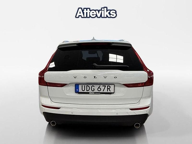 Begagnad Volvo XC60 Momentum 253 HK (186 kW) 2019 Vit SUV