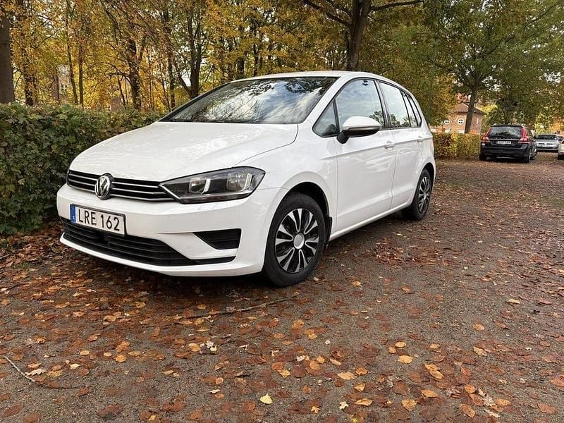 Begagnad 2016 VW Golf VII Halvkombi | 89 000 kr (Bra pris) - Bild 1/4