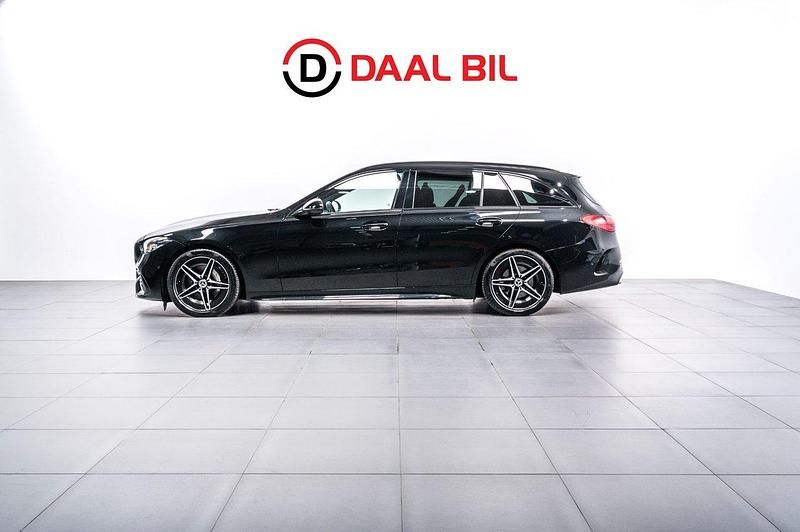Svart Begagnad 2022 Mercedes C200 AMG Kombi | 459 700 kr (Lite dyr) - Bild 1/4