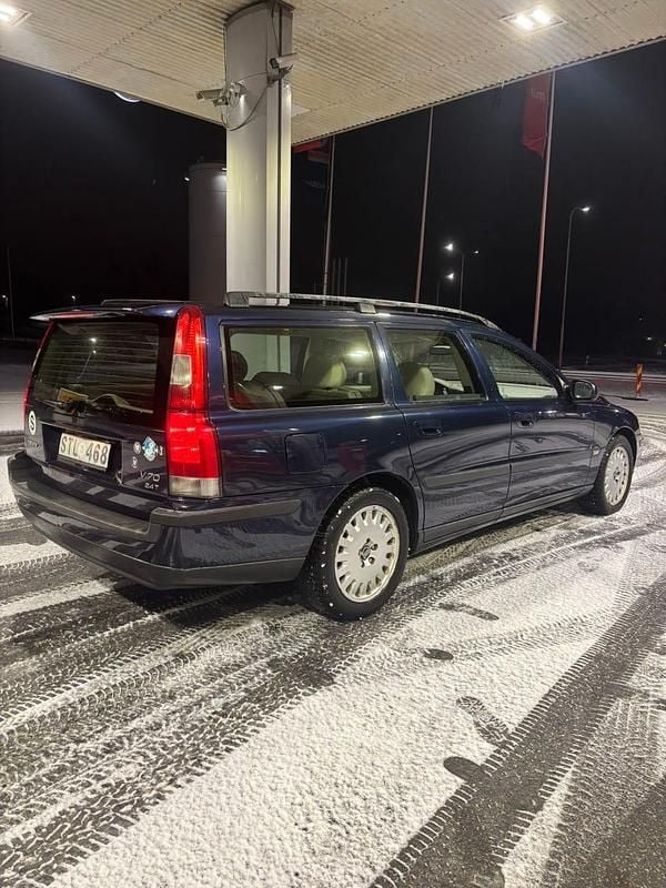 Begagnad Volvo V70 200 HK (147 kW) 2002 Kombi