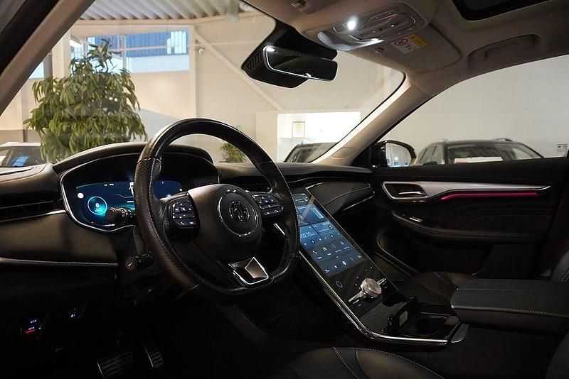 Begagnad MG Marvel R Luxury 132 kW (180 HK) 2022 Grå SUV