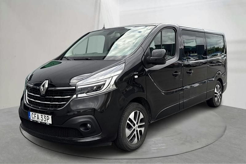 Svart Begagnad 2020 Renault Trafic Van | 315 000 kr - Bild 1/4