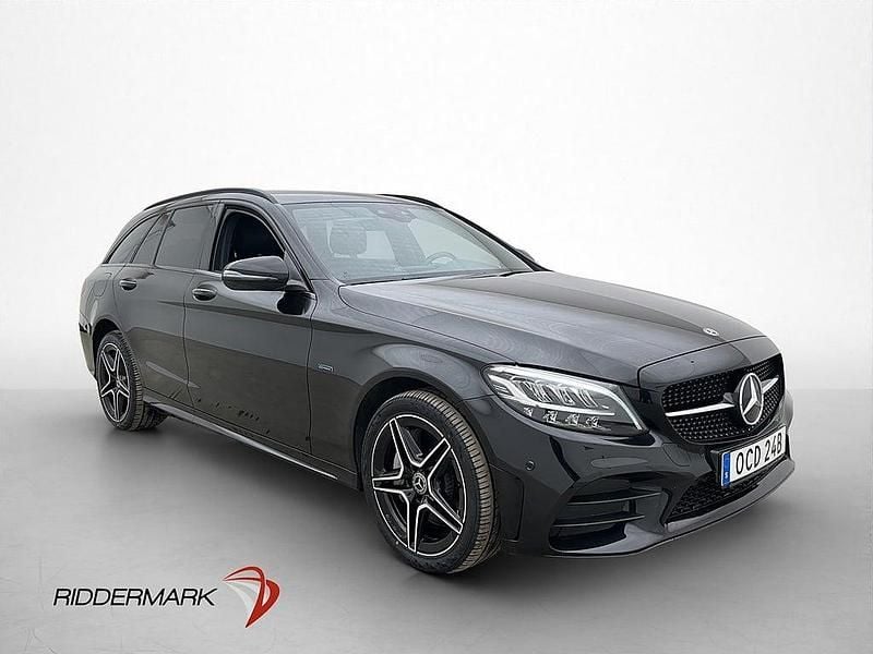 Begagnad Mercedes C300 2021 Svart