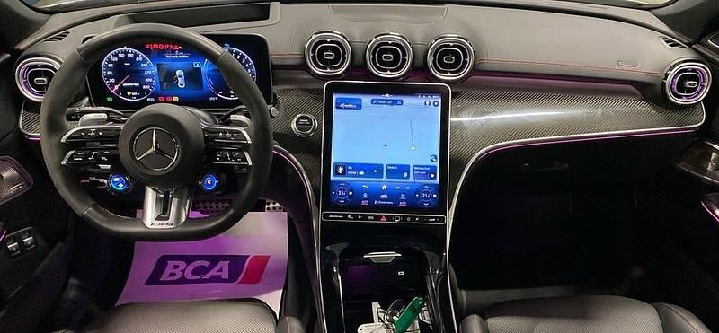 Begagnad Mercedes C63S AMG Premium Plus 680 HK (500 kW) 2024 Hightech silver metallic Sedan