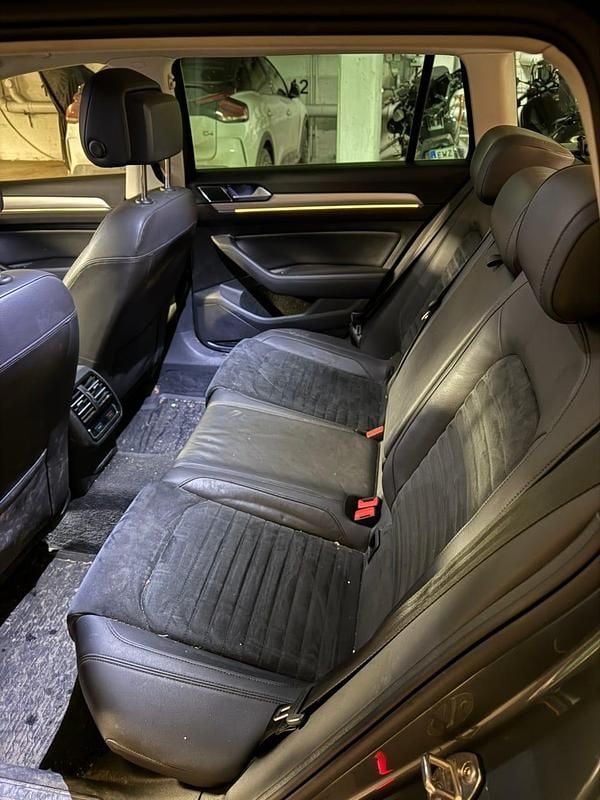 Begagnad VW Passat GTE 218 HK (160 kW) 2017 Kombi
