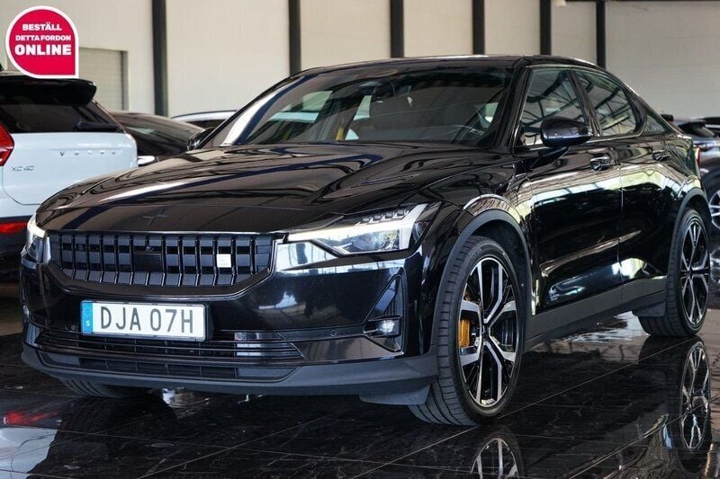 Svart Begagnad 2022 Polestar 2 Performance Sedan | 384 500 kr (Marknadspris) - Bild 1/4