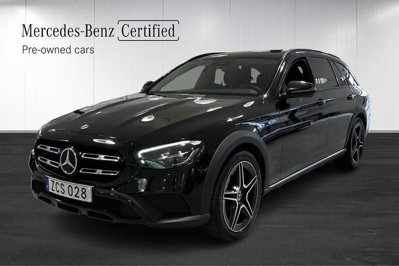 Svart (black) Begagnad 2021 Mercedes E220 Kombi | 369 900 kr (Lite dyr) - Bild 1/4