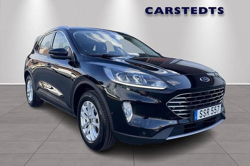 Svart Begagnad 2022 Ford Kuga SUV | 299 600 kr (Dyr) - Bild 1/4