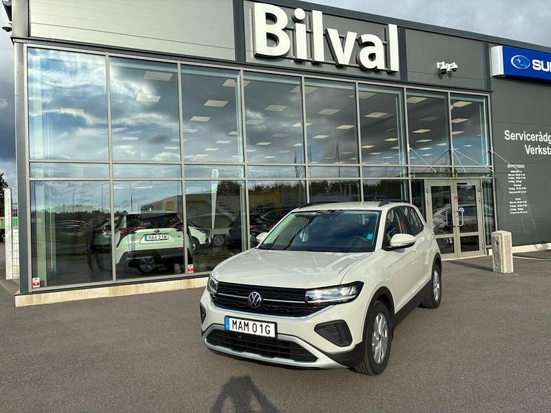Ljusgrå Begagnad 2024 VW T-Cross Life SUV | 195 000 kr (Marknadspris) - Bild 1/4