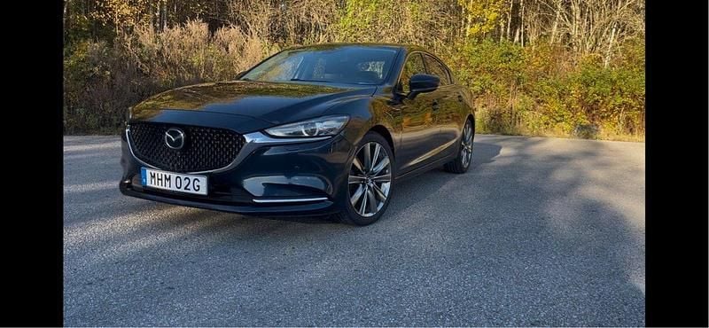 Blå Begagnad 2019 Mazda 6 Sedan | 210 000 kr (Dyr) - Bild 1/4