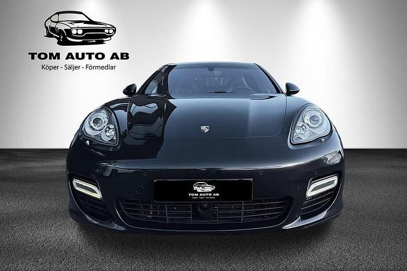 Begagnad Porsche Panamera 500 HK (367 kW) 2010 Svart Halvkombi