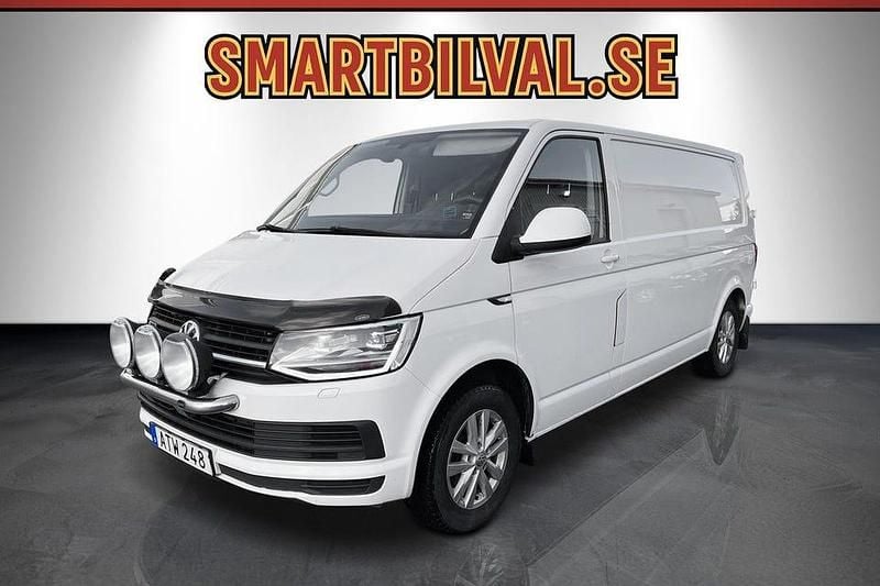 Vit Begagnad 2018 VW T6 Van | 169 900 kr (Bra pris) - Bild 1/4