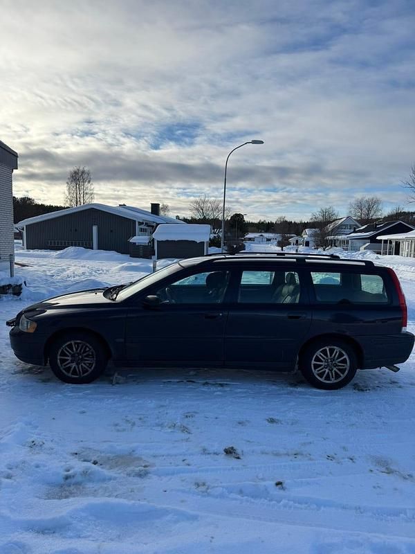 Begagnad Volvo V70 170 HK (125 kW) 2005 Kombi