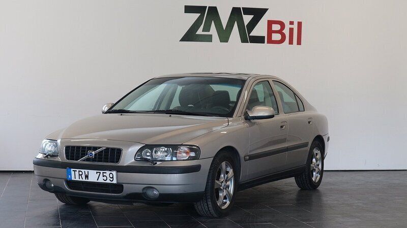 Ljusbrun Begagnad 2002 Volvo S60 Business Edition Sedan | 29 900 kr (Marknadspris) - Bild 1/4