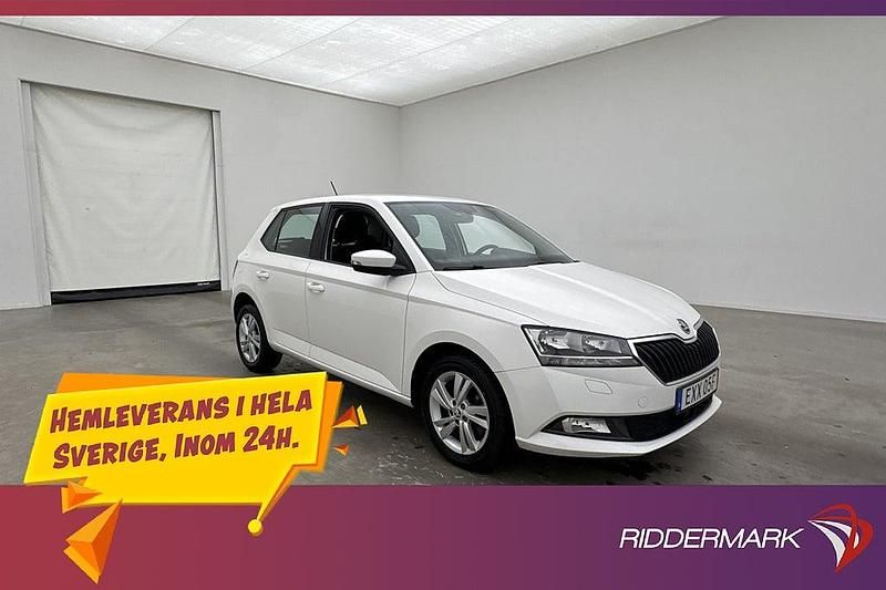 Vit Begagnad 2019 Skoda Fabia Halvkombi | 159 900 kr (Marknadspris) - Bild 1/3