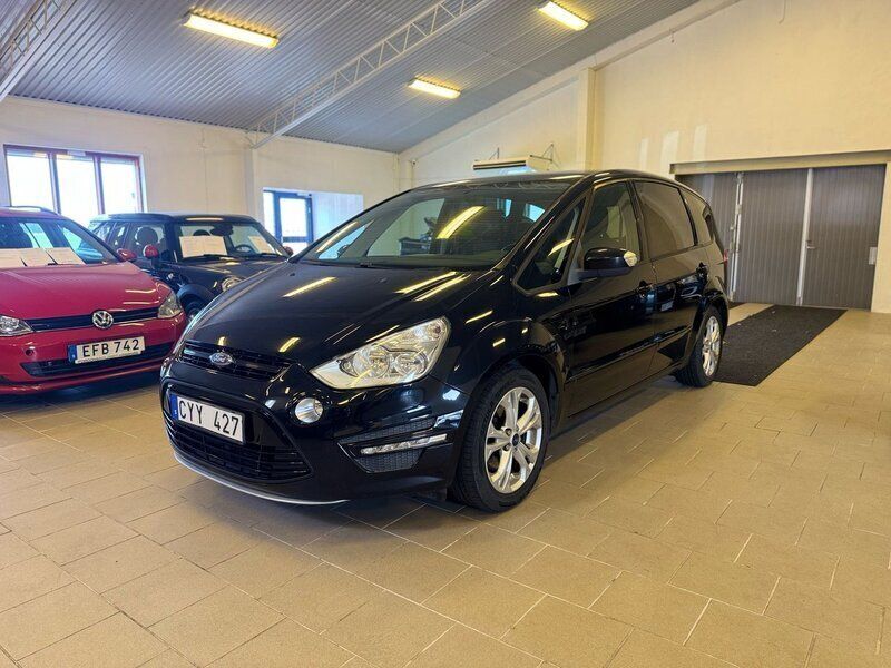 Svart Begagnad 2012 Ford S-MAX Sport Minibuss | 74 900 kr (Bra pris) - Bild 1/4