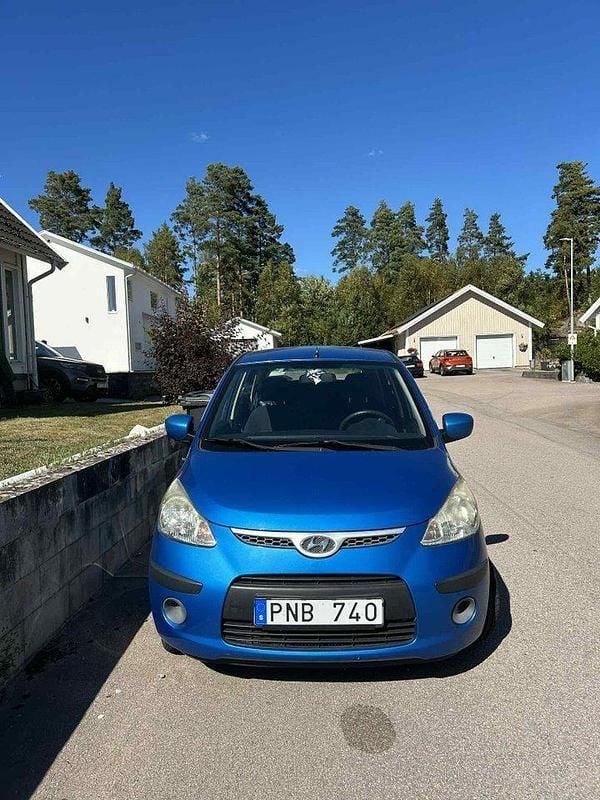 Blå Begagnad 2010 Hyundai i10 Halvkombi | 25 000 kr (Bra pris) - Bild 1/3