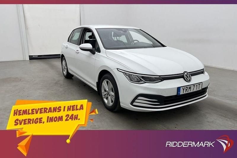 Vit Begagnad 2020 VW Golf VII Halvkombi | 194 800 kr (Marknadspris) - Bild 1/3