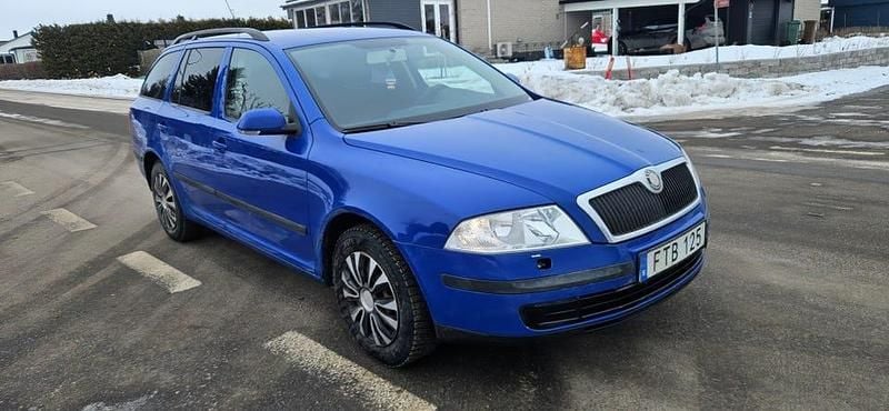 Begagnad Skoda Octavia 102 HK (75 kW) 2008 Kombi