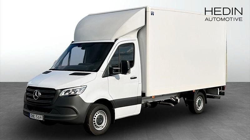 Vit (white) Begagnad 2023 Mercedes Sprinter Van | 537 375 kr (Dyr) - Bild 1/4