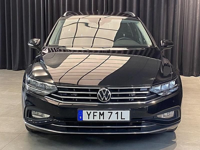 Begagnad VW Passat GT 200 HK (147 kW) 2022 Svart Kombi