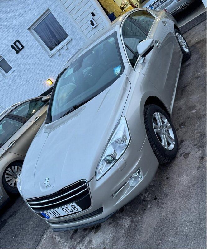 Brun Begagnad 2011 Peugeot 508 Sedan | 85 000 kr - Bild 1/4