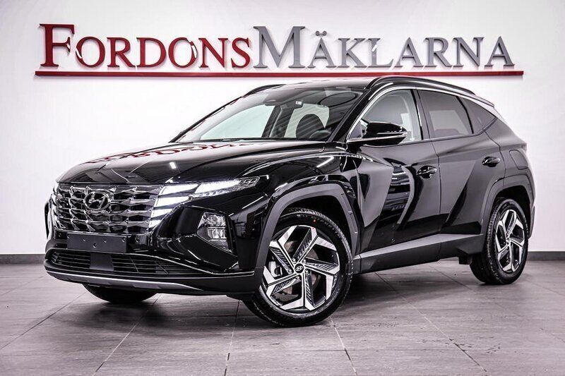 Phantom black Begagnad 2021 Hyundai Tucson Advanced SUV | 2 965 kr - Bild 1/4