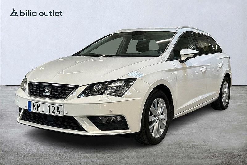 Vit Begagnad 2019 Seat Leon ST Style Kombi | 114 900 kr (Bra pris) - Bild 1/3
