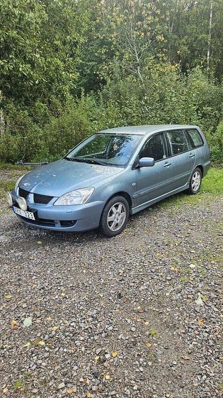 Silver Begagnad 2006 Mitsubishi Lancer Kombi | 15 000 kr (Marknadspris) - Bild 1/4