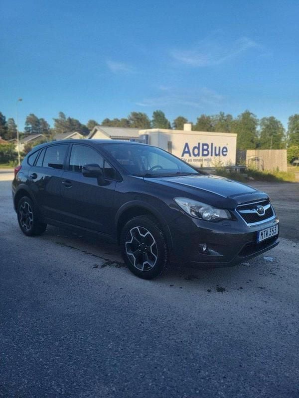 Grå Begagnad 2012 Subaru XV SUV | 55 000 kr (Bra pris) - Bild 1/4