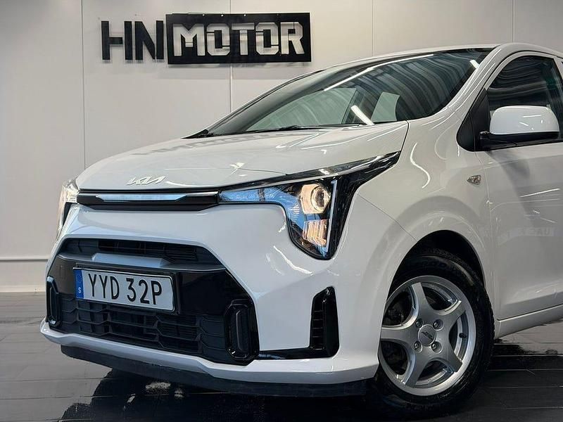 Begagnad Kia Picanto 63 HK (46 kW) 2024 Vit Halvkombi