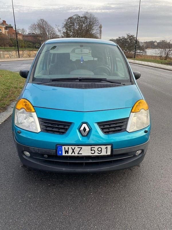 Blå Begagnad 2005 Renault Modus Minibuss | 13 500 kr (Superpris) - Bild 1/4